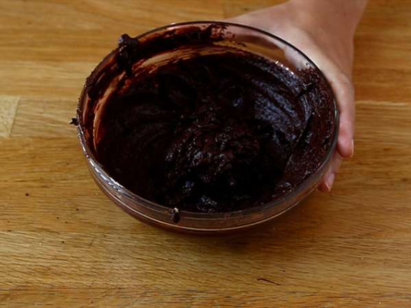 Бриош с шоколад и лешници Babka - Подготовка стъпка 4