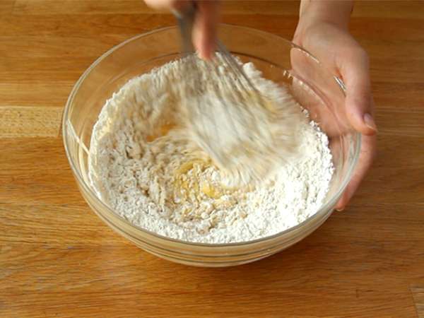 Пиринейски пай с боровинки - Подготовка стъпка 1