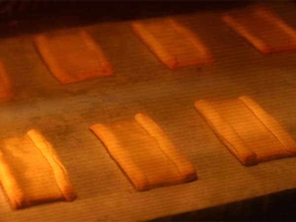 Бисквити Twix с карамел и млечен шоколад - Подготовка стъпка 6