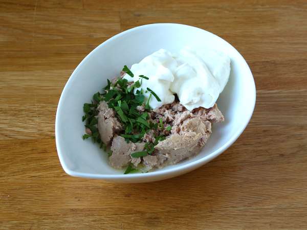 Тарелки от ендивия със сос от риба тон - Подготовка стъпка 1