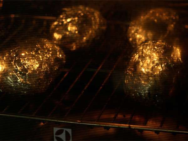 Картофи, пълнени с пушена сьомга и фураж фрайс - Подготовка стъпка 1