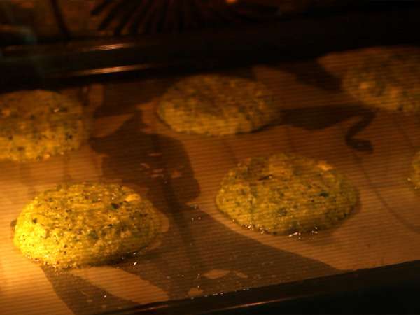 Питки от тиквички и фета - Подготовка стъпка 6