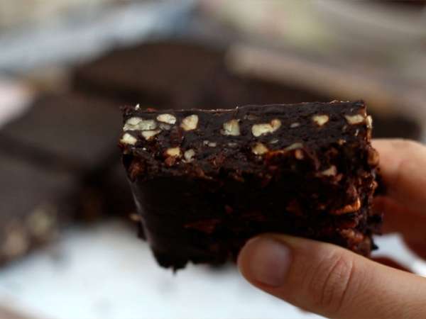 Brawnie - Брауни със сурови фурми - Подготовка стъпка 7