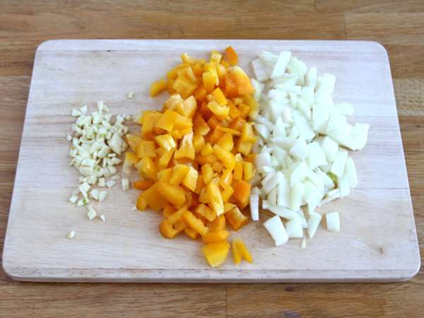 Вегетариански фахитас с текстуриран соев протеин - Подготовка стъпка 2