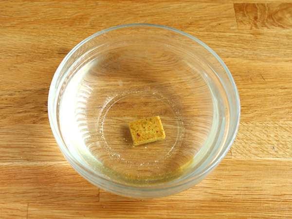 Ризото с кокичета, грах, тиквички, чесън и билково сирене - Подготовка стъпка 1