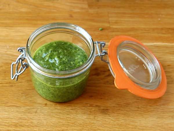 Домашно зелено песто - pesto alla genovese - Подготовка стъпка 3