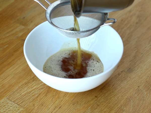 Raspberry Financiers, лесната за приготвяне подробна рецепта - Подготовка стъпка 2