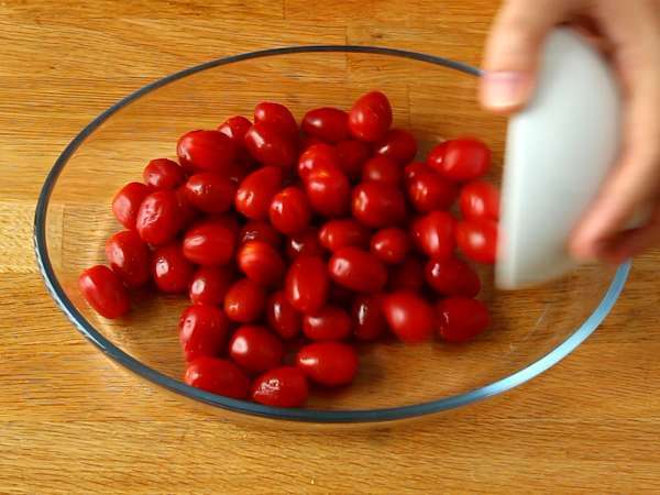 Талиатели фета с чери домати - печена паста с фета - Подготовка стъпка 1