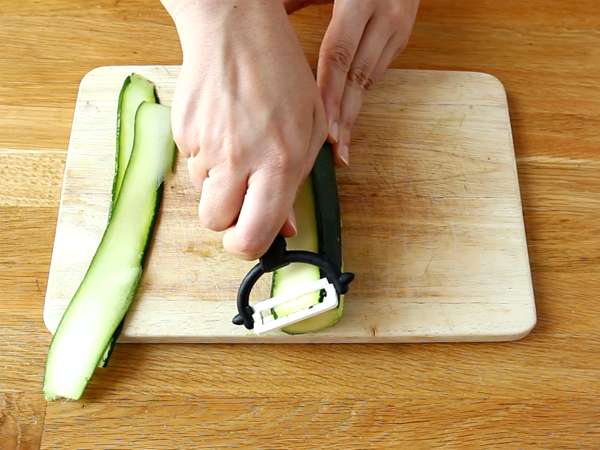 Рула от тиквички и пушена сьомга - Подготовка стъпка 1