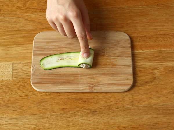 Рула от тиквички и сардини - Подготовка стъпка 3