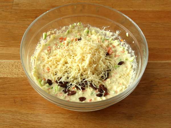 Торта от грис с тиквички и моркови - Подготовка стъпка 2