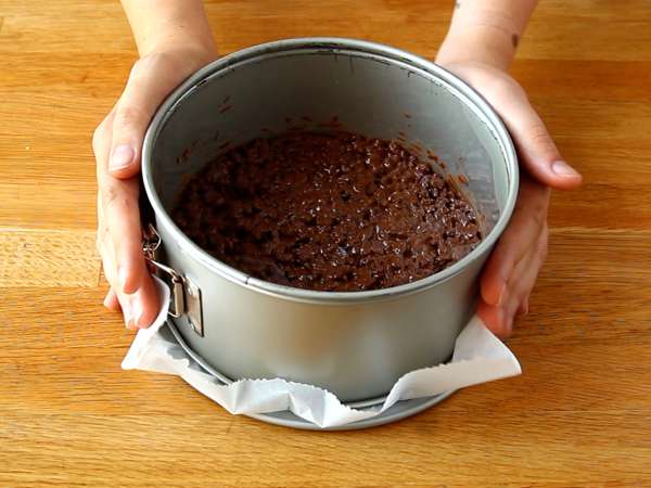 Страхотен чийзкейк без печене Kinder Bueno - Подготовка стъпка 1