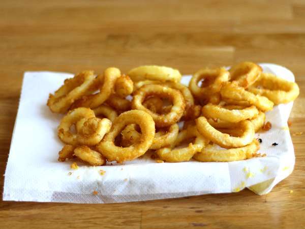 Calamares a la romana - панирани калмари в тесто - Подготовка стъпка 4