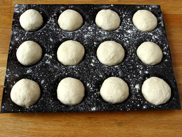 Хлебчета без месене - хрупкави и пухкави! - Подготовка стъпка 5