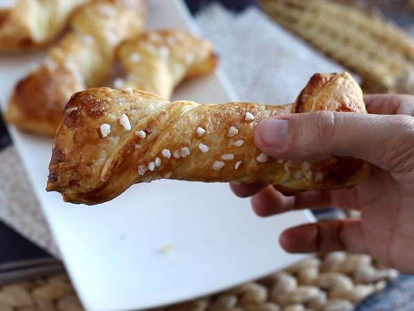 Извивки от бутер тесто с ванилов сладкарски крем - Подготовка стъпка 9