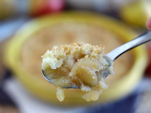 Изключително хрупкаво и топящо се ябълково-крушово трохи - Подготовка стъпка 5