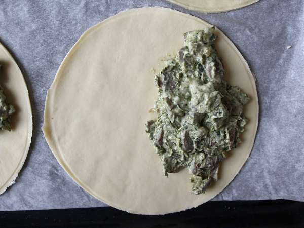 Търновки, пълнени с гъби и спанак - Подготовка стъпка 3