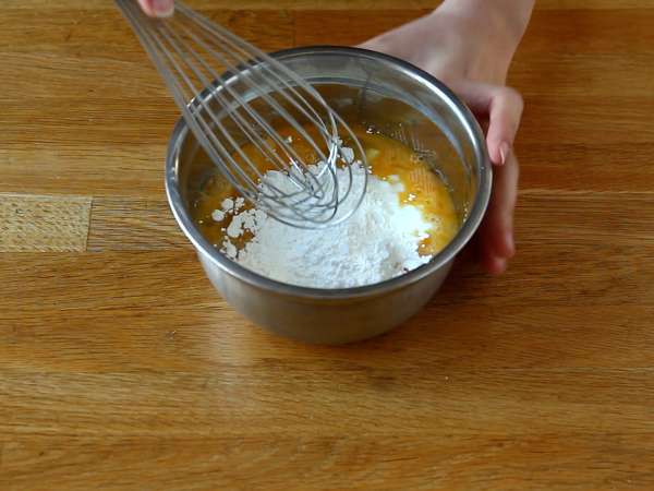 Изключително бърза и лесна торта само с 3 съставки! - Подготовка стъпка 1