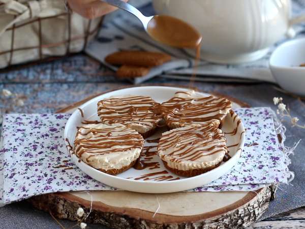 Чийзкейкове без печене с бисквити speculoos - Подготовка стъпка 6