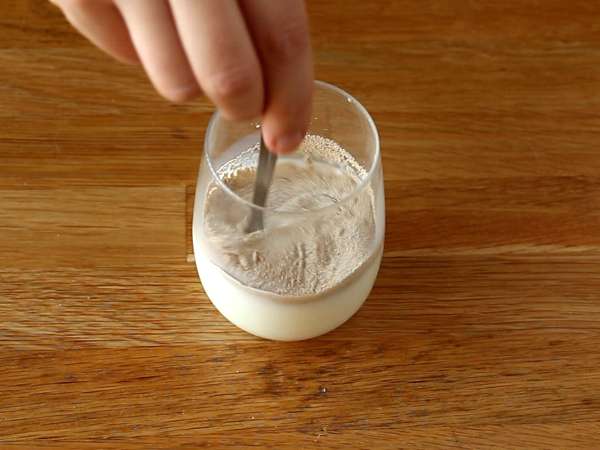 Изключително меки кифлички със сърца за Деня на влюбените - Подготовка стъпка 1