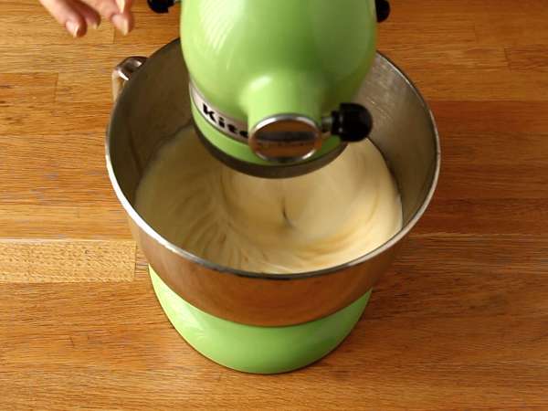 Великденска торта с лимон и бял шоколад - Подготовка стъпка 1