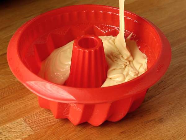 Великденска торта с лимон и бял шоколад - Подготовка стъпка 4