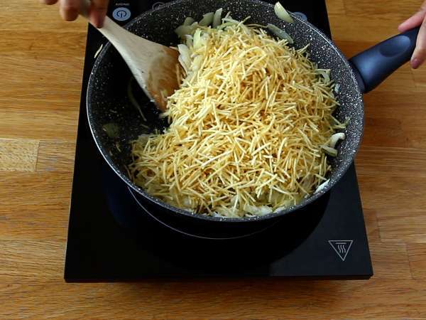 Bacalhau à Brás - лесна и вкусна традиционна португалска рецепта - Подготовка стъпка 5