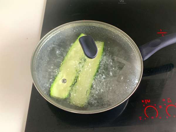 Как се приготвят тиквички, пълнени със сардини? - Подготовка стъпка 1