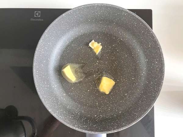 Как се пържи в тиган свински котлет? - Подготовка стъпка 2