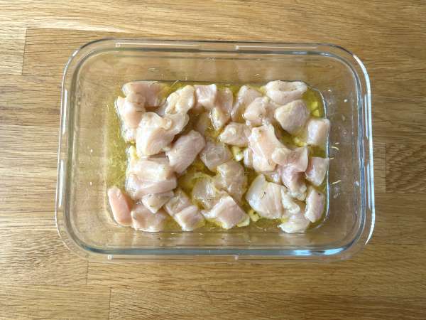 Оризова салата с пилешко месо, тиквички, кедрови ядки и глазура от балсамов оцет - Подготовка стъпка 1