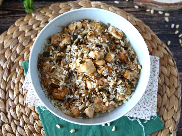 Оризова салата с пилешко месо, тиквички, кедрови ядки и глазура от балсамов оцет - Подготовка стъпка 8