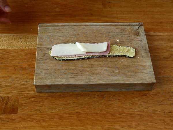 Печени рулца от тиквички с шунка и сирене скаморца - Подготовка стъпка 4