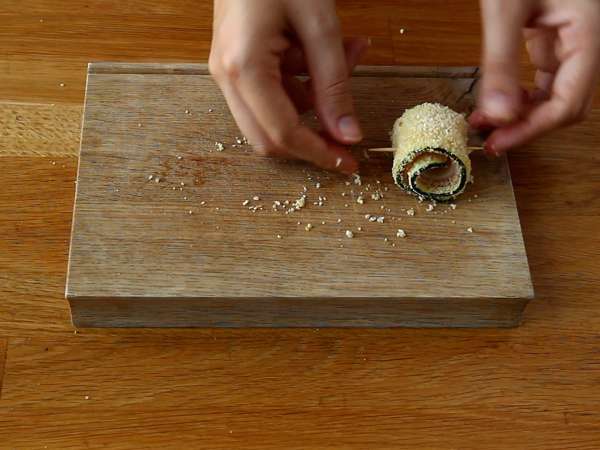 Печени рулца от тиквички с шунка и сирене скаморца - Подготовка стъпка 5