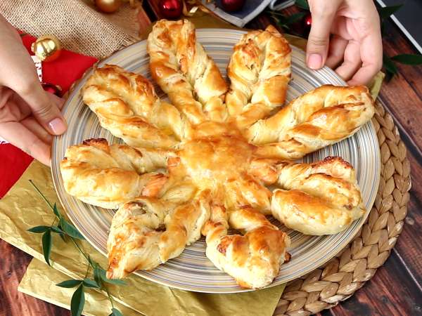 Люспест сладкиш със сьомга и фреш, идеален за похапване като аперитив - Подготовка стъпка 8