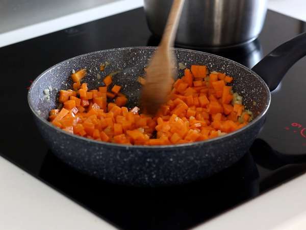 Тиквено ризото, деликатно и перфектно първо ястие за есента - Подготовка стъпка 2