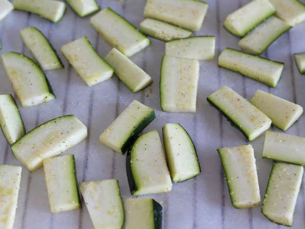 Как да готвя тиквичките във фурната? - Подготовка стъпка 2