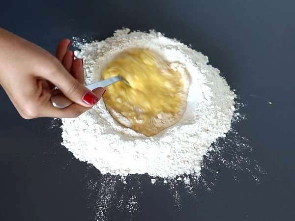 Равиоли с форма на бонбони с пълнеж от тиква и рикота Caramelle - Подготовка стъпка 2