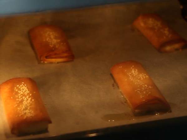 Фета саганаки - гръцката рецепта за чипс от фета и мед - Подготовка стъпка 5