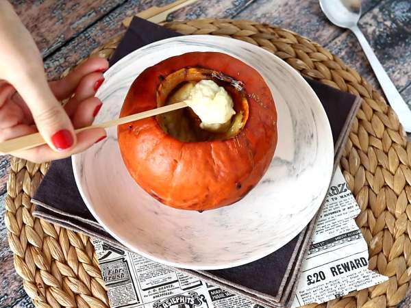 Есенно фондю Reblochon в тиква! - Подготовка стъпка 7