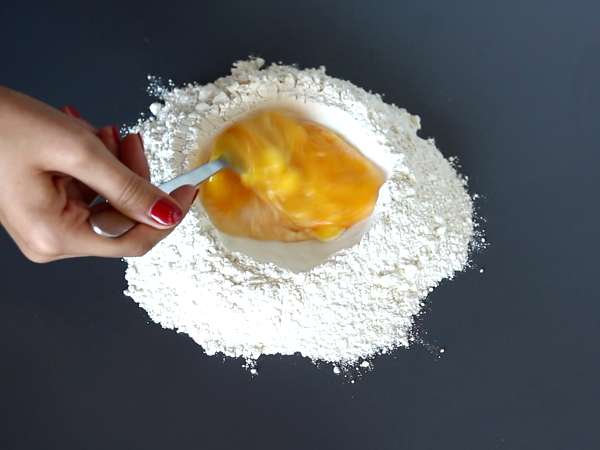 Тальолини, процедура стъпка по стъпка за приготвянето им у дома - Подготовка стъпка 2