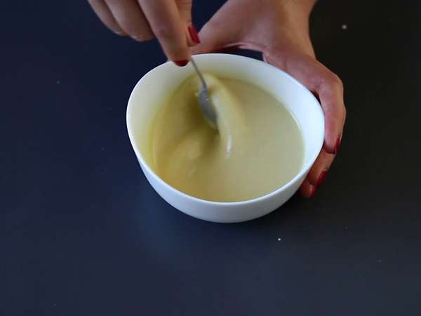 Неизпечени кокосови верини в стил Raffaello - приказен десерт в снежна топка - Подготовка стъпка 4