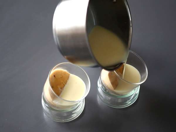 Чашки с шоколад и нуга. Лесна рецепта - Подготовка стъпка 8