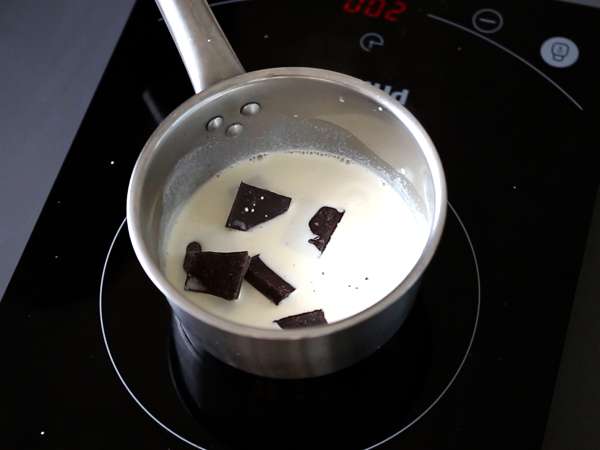 Чашки с шоколад и нуга. Лесна рецепта - Подготовка стъпка 9