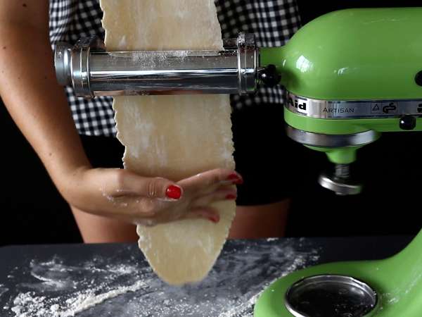 Как да си направим домашна паста: сорпресин, малка красива паста - Подготовка стъпка 3