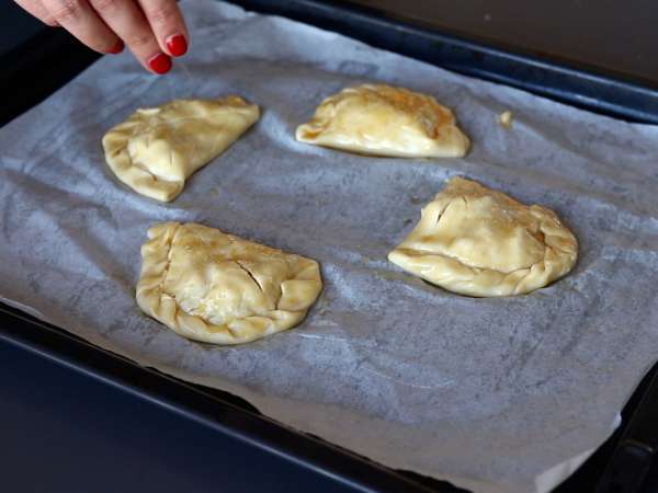 Ябълкови търновки с лешников крем за Богоявление - Подготовка стъпка 7