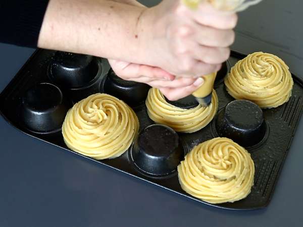 Печени чуроси с форма на купичка за щедра гарнитура - Подготовка стъпка 4