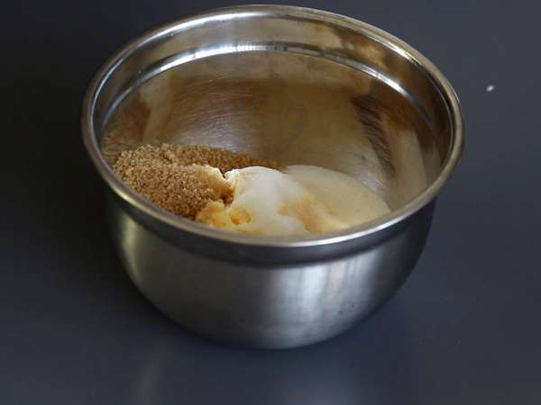 Бисквитни чашки с шоколадов ганаш, в стил морковено гърне - Подготовка стъпка 1