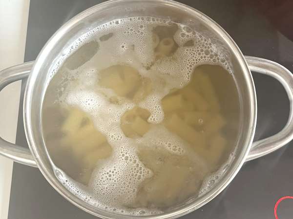 Паста Сицилияна с патладжан, лесна и лека версия - Pasta alla Norma - Подготовка стъпка 5