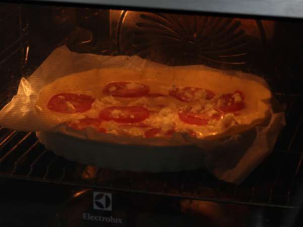 Вегетариански киш с домати и фета, идеален за пикник! - Подготовка стъпка 5