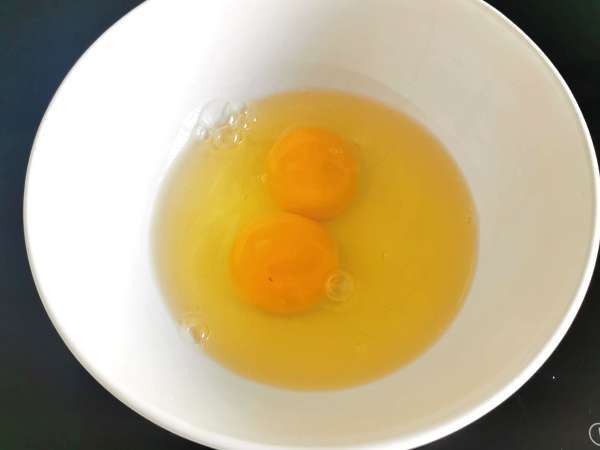 Омлет със сирене, експресната рецепта, готова за 5 минути! - Подготовка стъпка 1